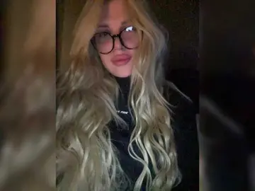 SonaZ  live sex cam