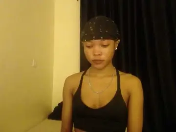 Sumeyhia  live sex cam