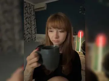 CrazyAleona  live sex cam