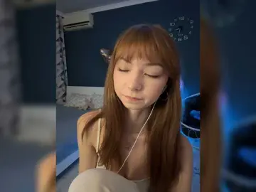 CrazyAleona  live sex cam