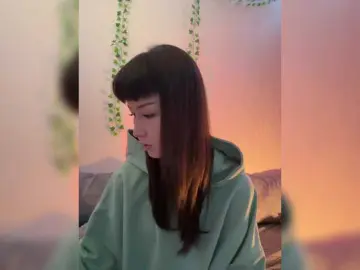 CrazyAleona  live sex cam