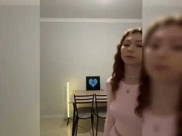 CrazyAleona  live sex cam