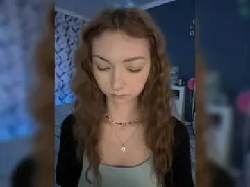 CrazyAleona  live sex cam