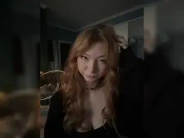 CrazyAleona  live sex cam