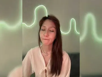 CrazyAleona  live sex cam