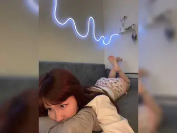 CrazyAleona  live sex cam