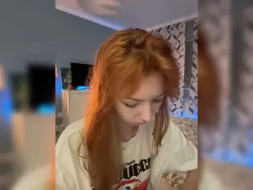 CrazyAleona  live sex cam