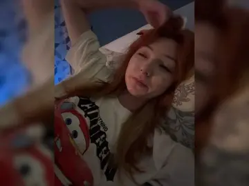 CrazyAleona  live sex cam