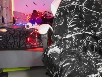 Devilsbride  live sex cam