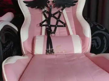 Devilsbride  live sex cam