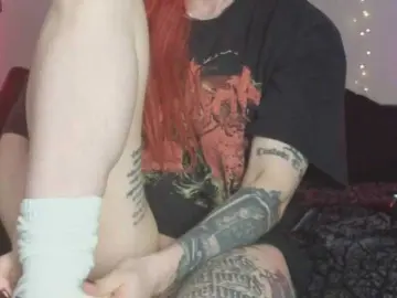 Devilsbride  live sex cam