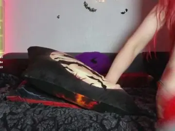 Devilsbride  live sex cam