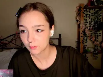 HoneyComfya  live sex cam