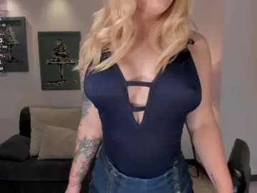 MadisonKane  live sex cam