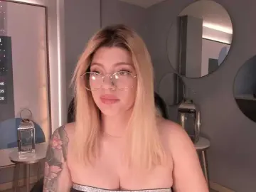 MadisonKane  live sex cam