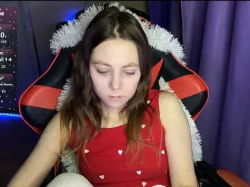 Natural-babe666  live sex cam