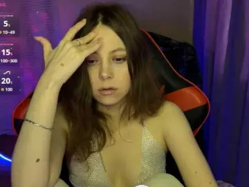 Natural-babe666  live sex cam