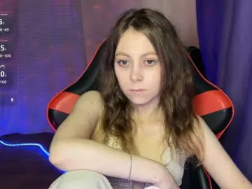 Natural-babe666  live sex cam