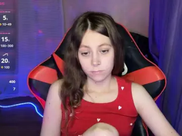 Natural-babe666  live sex cam