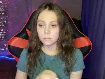 Natural-babe666  live sex cam