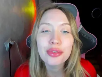 NicoleRicci  live sex cam
