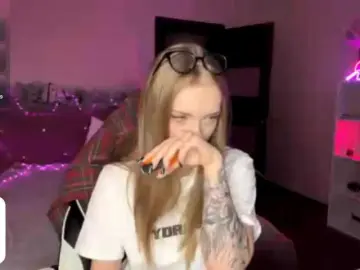 VersieBruegman  live sex cam