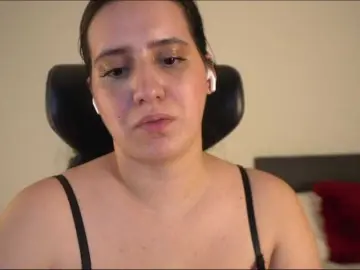 Isabellagomezof  live sex cam