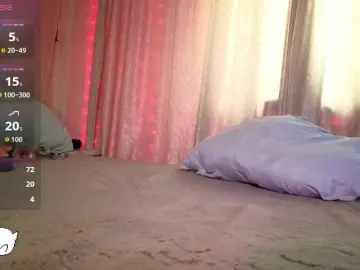 LeahWhite  live sex cam