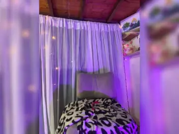 Maka-Isabel  live sex cam