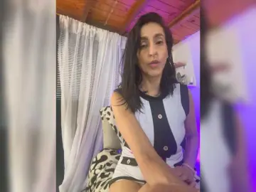 Maka-Isabel  live sex cam