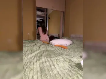 MilkaCrystall01  live sex cam