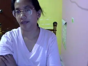 MystiqueMiss  live sex cam