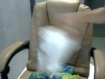 MystiqueMiss  live sex cam