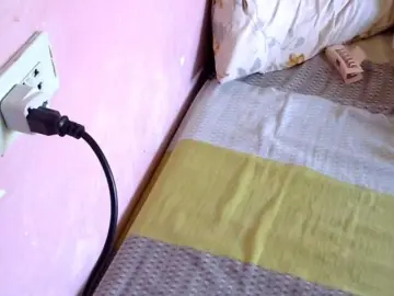 MystiqueMiss  live sex cam