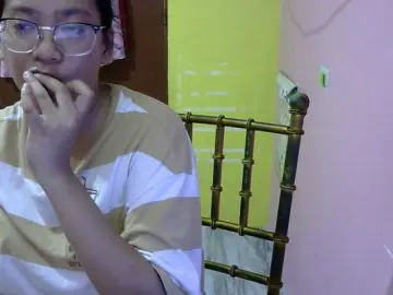 MystiqueMiss  live sex cam