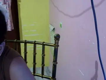 MystiqueMiss  live sex cam