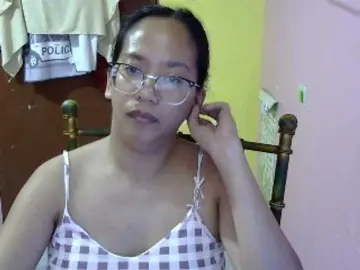 MystiqueMiss  live sex cam