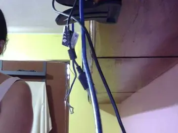 MystiqueMiss  live sex cam