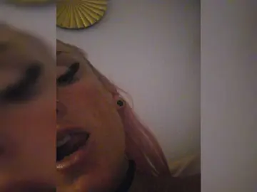 Redvamp1  live sex cam