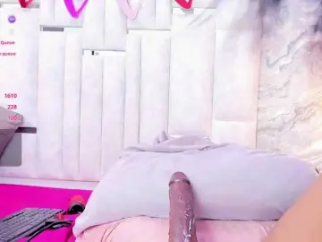 VeronicaLodge23  live sex cam