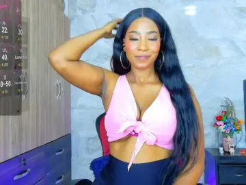 Talianapalacios  live sex cam