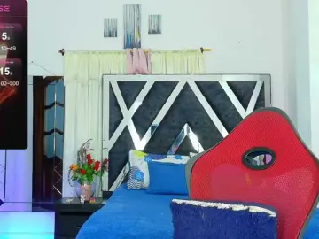 Talianapalacios  live sex cam