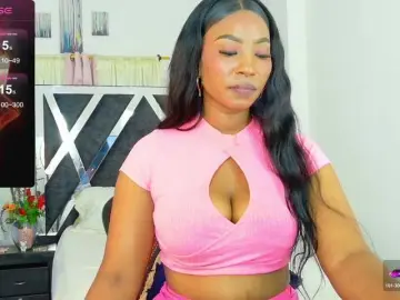 Talianapalacios  live sex cam