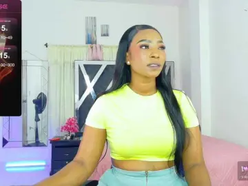 Talianapalacios  live sex cam