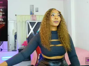 Talianapalacios  live sex cam