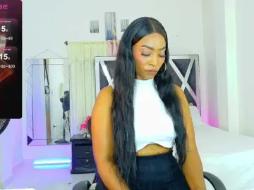 Talianapalacios  live sex cam