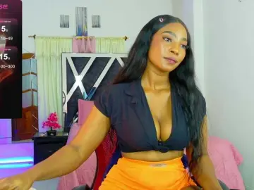 Talianapalacios  live sex cam