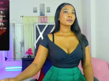 Talianapalacios  live sex cam