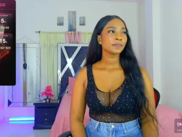 Talianapalacios  live sex cam