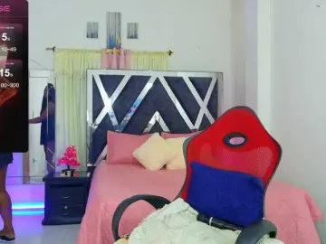 Talianapalacios  live sex cam